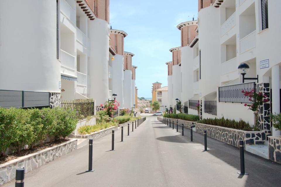 Hillasol Vakantiewoning El Pinet Beach Ла-Марина Экстерьер фото